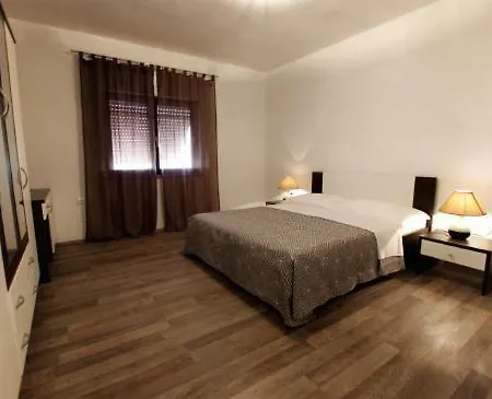 Villa Superb With Pool Vrgada